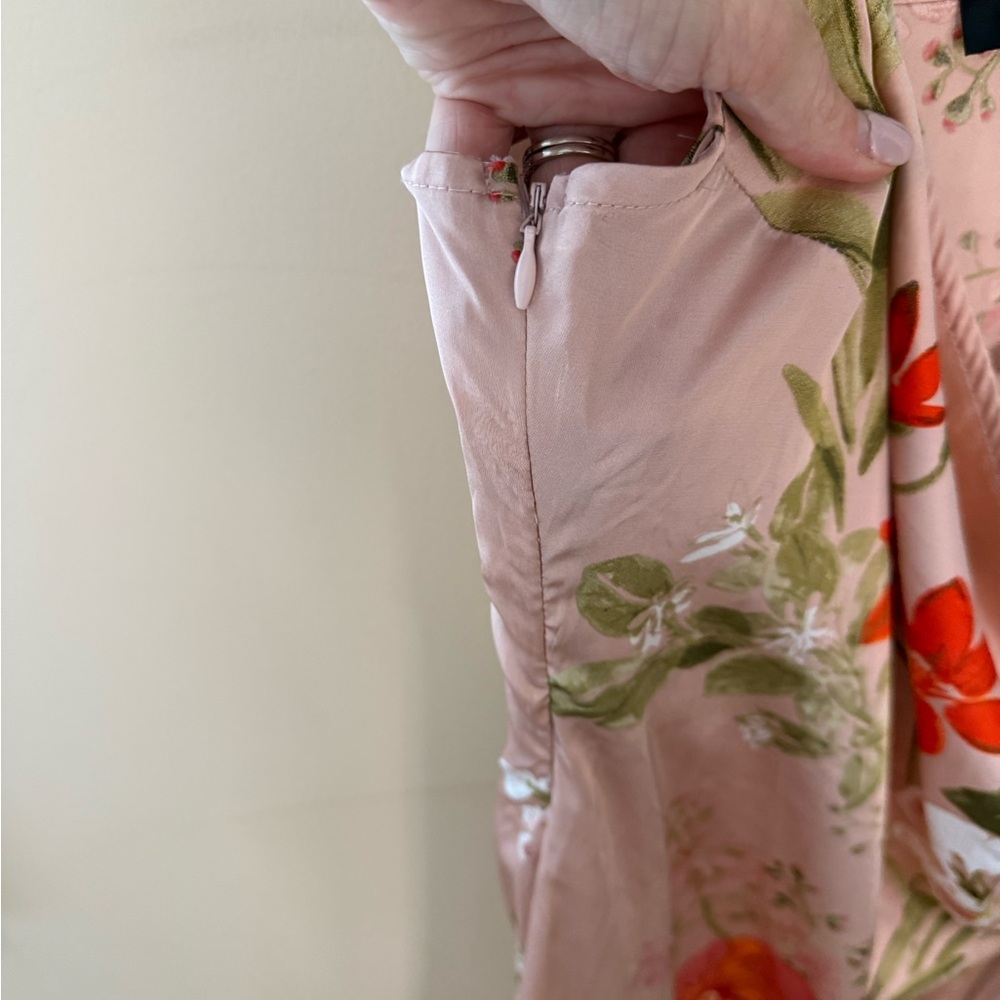 Lulus pink floral print satin midi dress wedding guest final size M - Picture 6 of 7